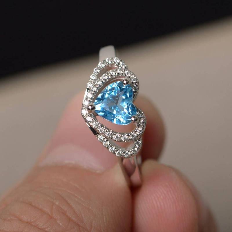 Echte Schweizer Blautopasringe Einzigartige Trauringe Herzformringe Silberringe von KnightJewelry