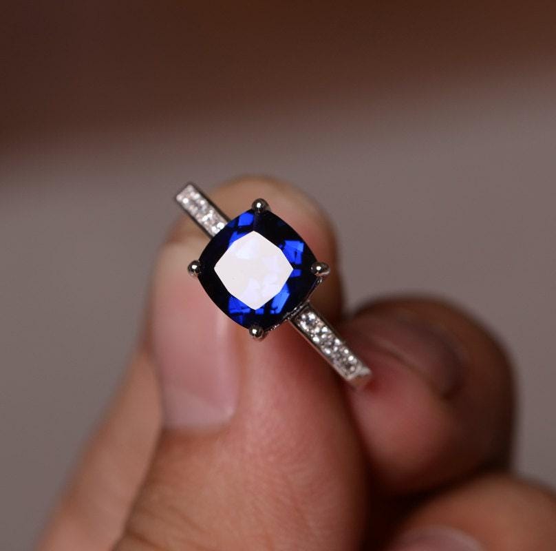 Echter Sapphire Ring September Geburtsstein Blauer Edelstein Sterling Silber 925 von KnightJewelry