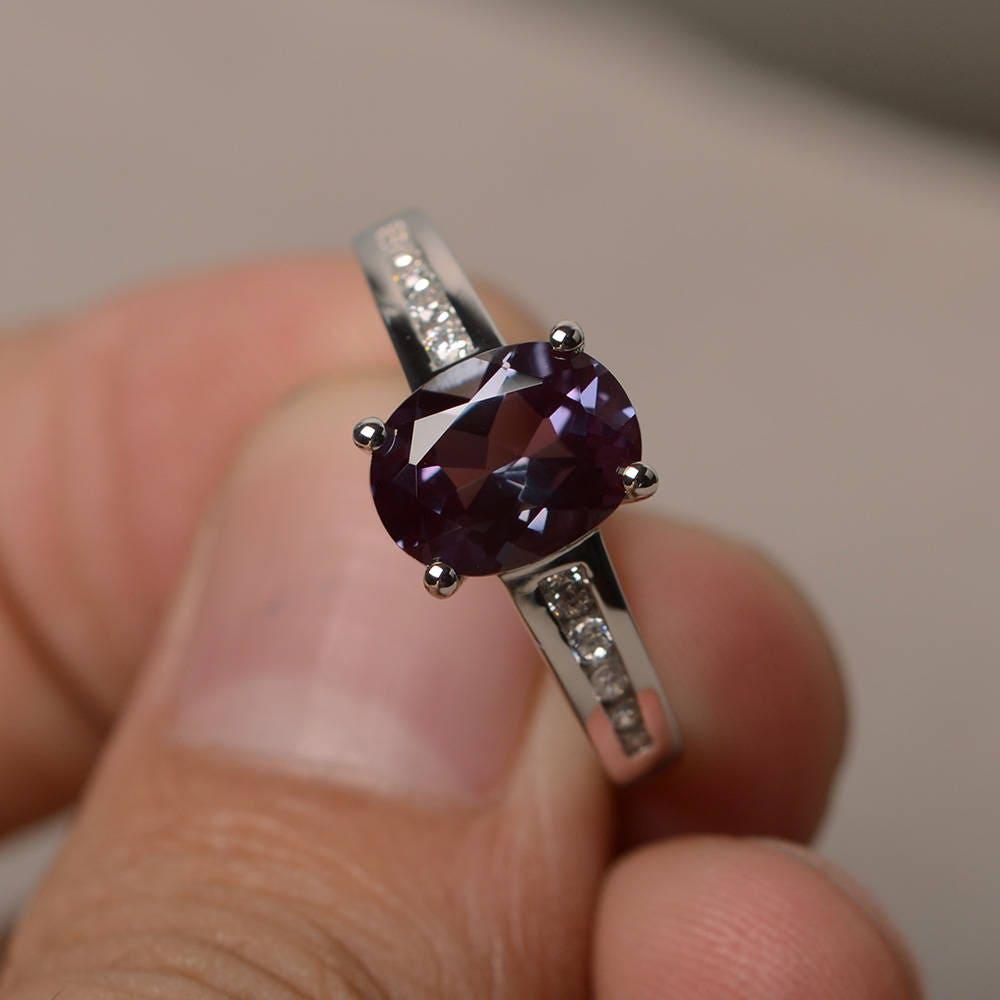 Hochzeit Ring Alexandrit Oval Cut Edelsteine Farbwechsel Edelstein Juni Birthstone Sterling Silber von KnightJewelry