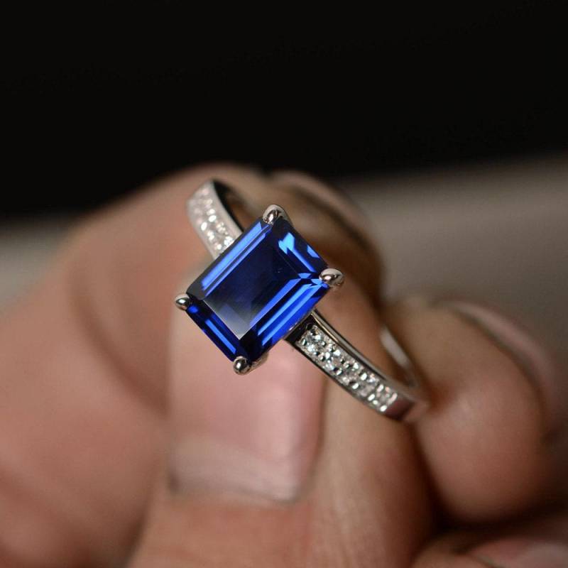 Lab Sapphire Ring Silber Verlobungsring September Birthstone Blauer Edelstein Saphir Jahrestagsring von KnightJewelry