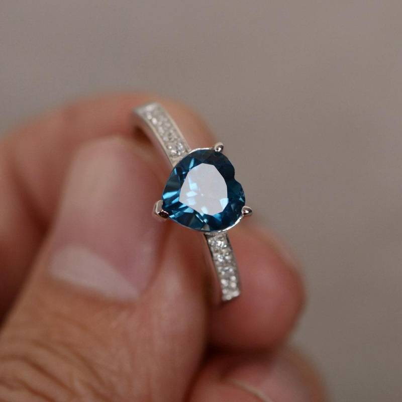 London Blautopas Ring Edelstein Herz Geschnitten Sterling Silber Versprechen von KnightJewelry