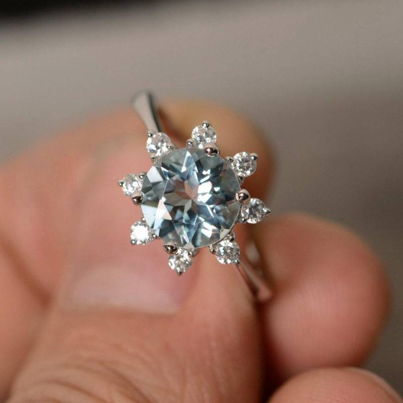 Natürliche Aquamarin Ring Verlobungsring Sterling Silber März Geburtsstein von KnightJewelry