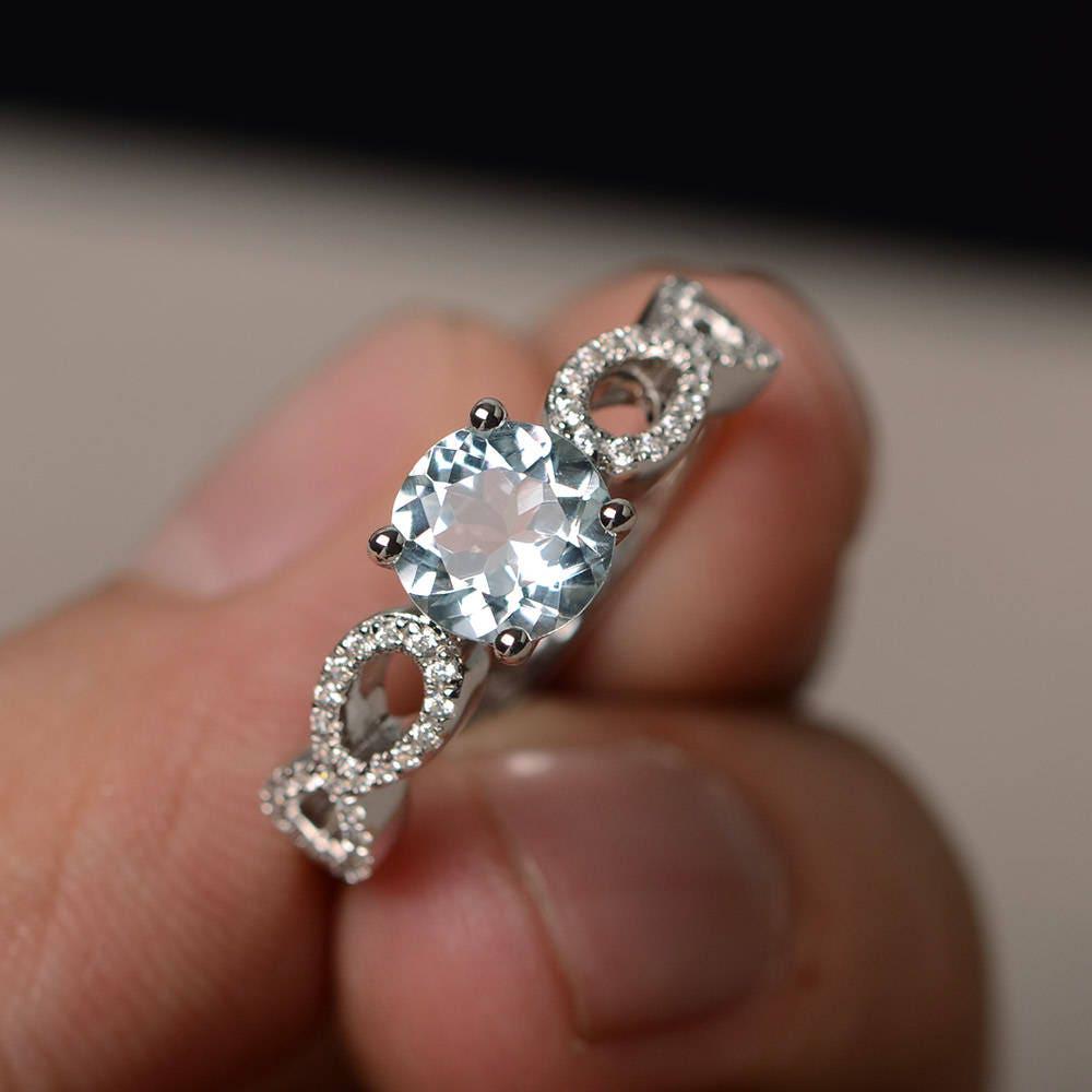 Natürliche Blaue Aquamarine Ringe Vorschlag Sterling Silber Runde Geschnittene März Birthstone von KnightJewelry