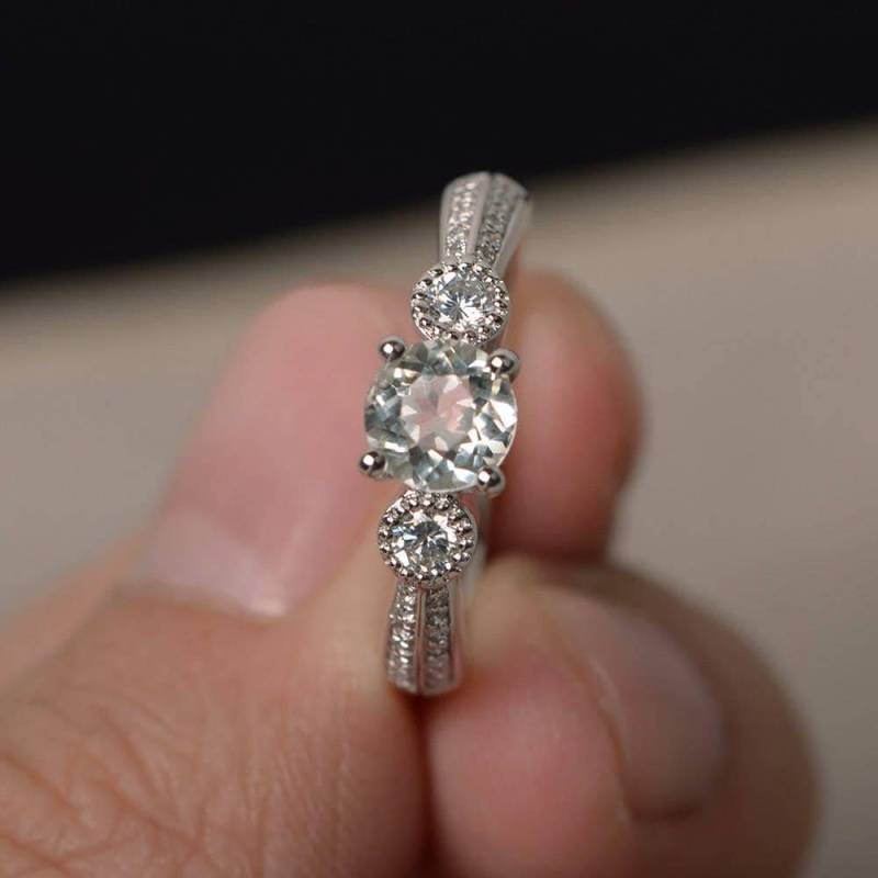 Natürliche Grüne Amethyst Ringe Versprechen Rundschliff Grünstein Massivsilber Ring Geschenke Für Sie von KnightJewelry