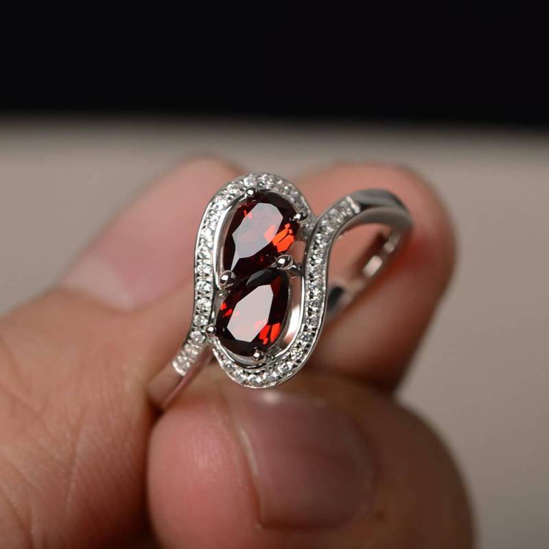 Natürliche Rote Granat Verlobungsringe Sterling Silber Ringe Pear Cut Januar Birthstone Geschenke von KnightJewelry