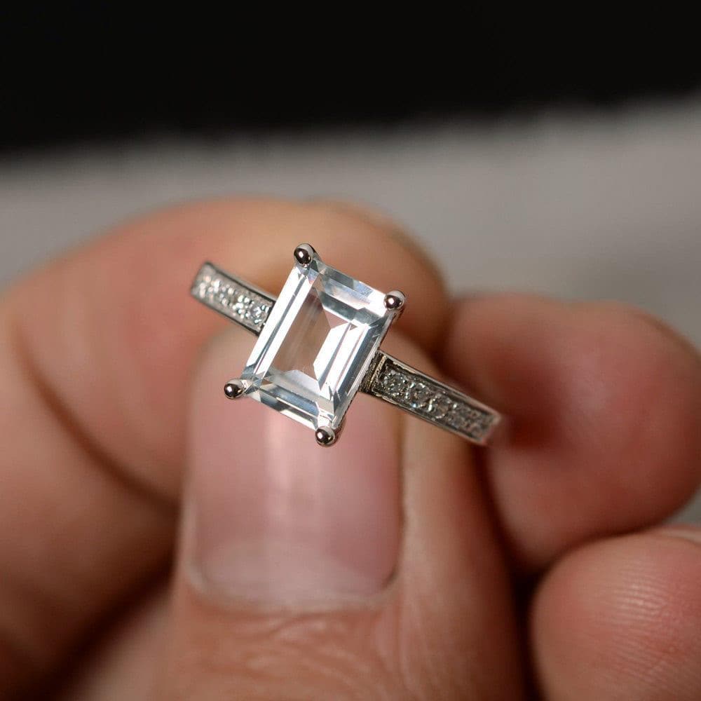 Natürliche Weiße Topas Ring Sterling Silber Smaragd Geschnitten Edelstein Versprechen von KnightJewelry