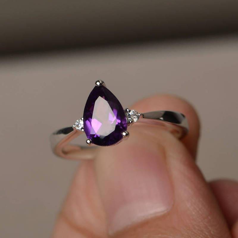 Natürlicher Amethyst Ring Ehering Pear Cut Edelstein Februar Birthstone Lila Edelsteine Sterling Silber von KnightJewelry