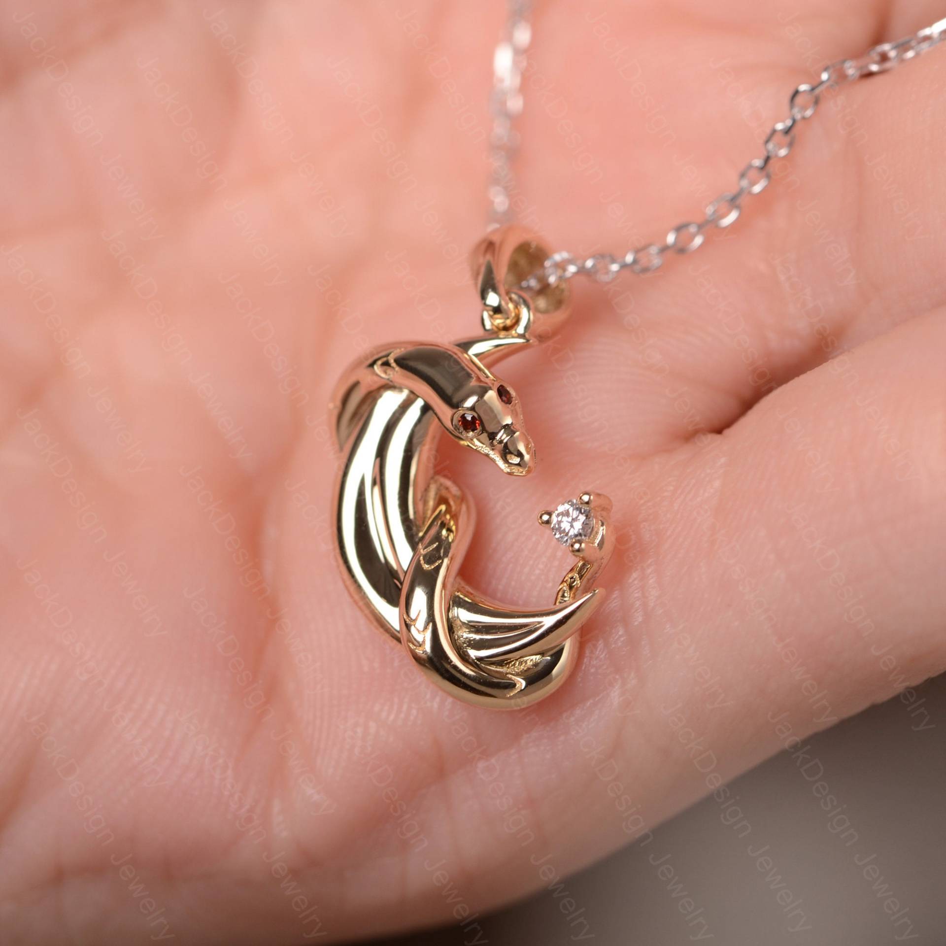 Schlange Anhänger Halskette Gelb Gold Plted Silber Granat Charm Halbmond Kette 16''-20'' Schlange Anhänger Halskette Gelb Gold Plted Silber Granat Charm Halbmond Kette 16''-20'' von KnightJewelry
