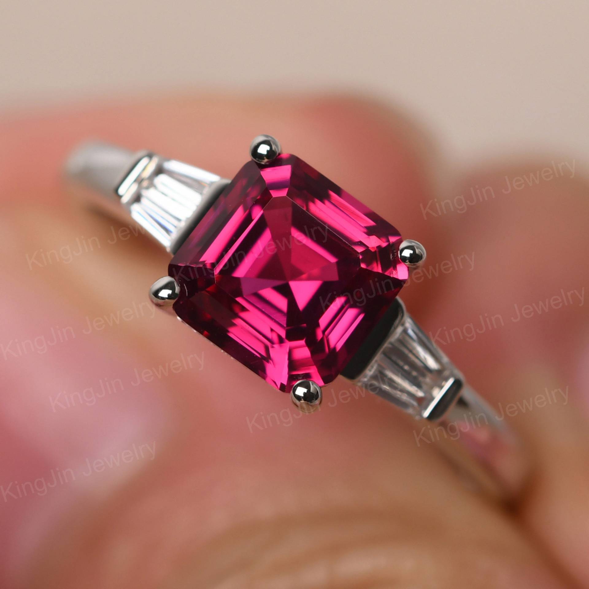 Einfache Rubin Versprechen Ring 14K Weißgold Asscher Cut 7x7 Mm Juli Birthstone Einfache Rubin Versprechen Ring 14K Weißgold Asscher Cut 7x7 Mm Juli Birthstone von KnightJewelry