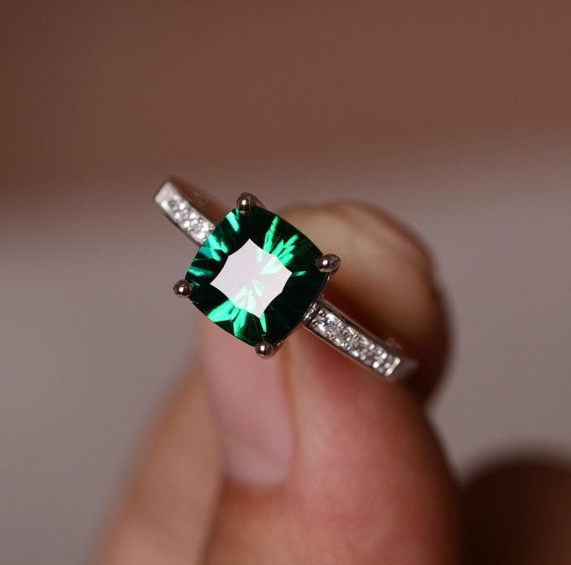 Smaragd Ring Edelstein-Verlobungsring Sterlingsilber 925 Versprechensring Für Sie Smaragd Ring Edelstein-Verlobungsring Sterlingsilber 925 Versprechensring Für Sie von KnightJewelry