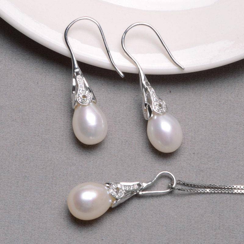 Süßwasser Perlen Halskette Schmuck-Set Gehören Anhänger Und Braut Perle Ohrringe Hochzeit Perlenkette Tropfen von KnightJewelry