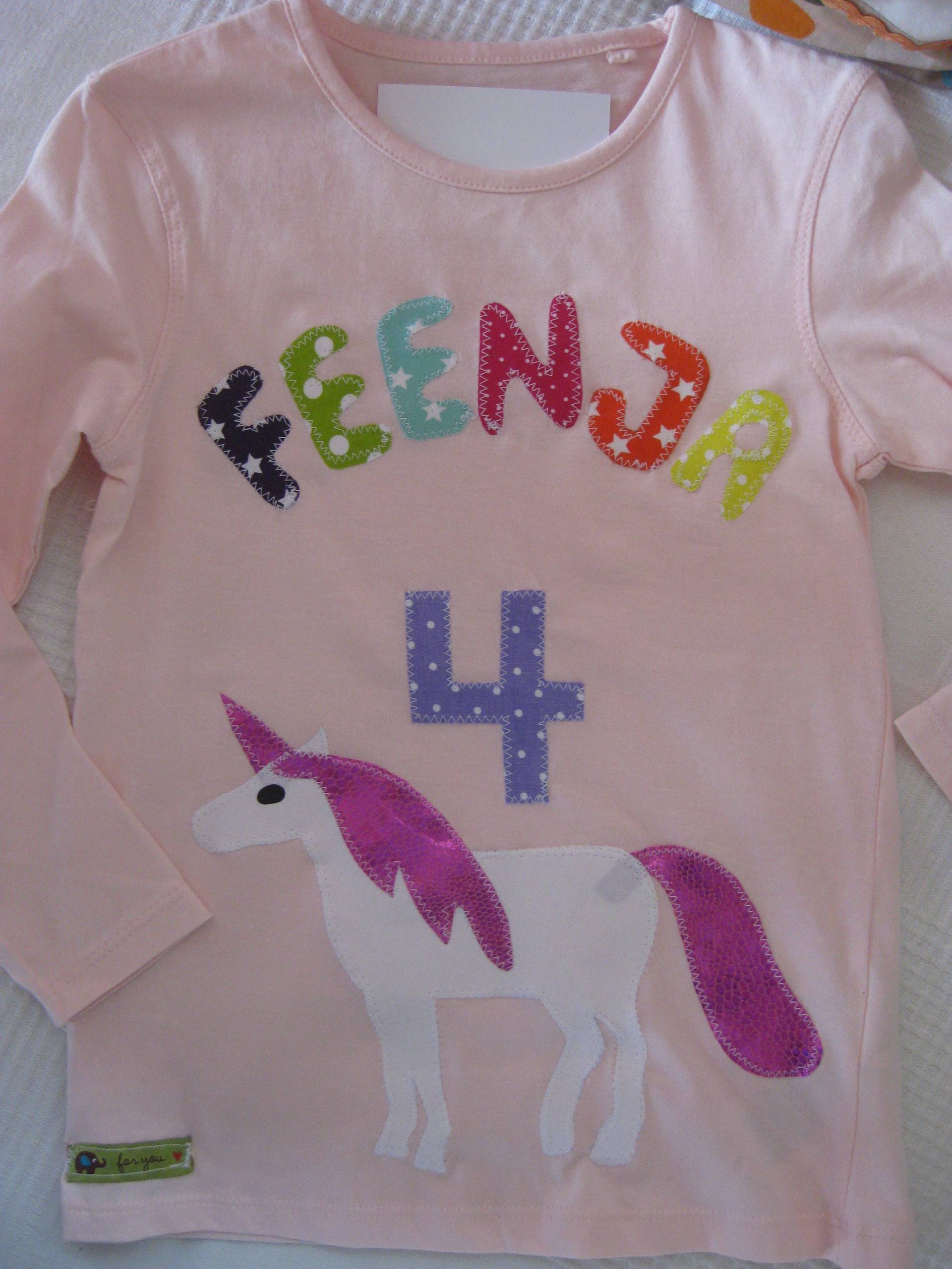 Geburtstagsshirtzahl 3-4-5-6-7Nameeinhornzebrapferdmädchen Geburtstagsshirtzahl 3-4-5-6-7Nameeinhornzebrapferdmädchen von KniknaKnallebunt