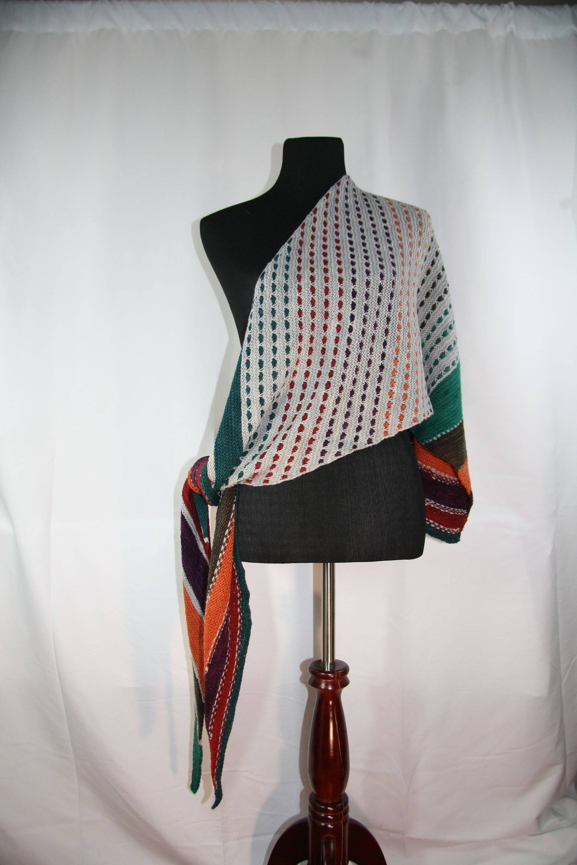 Juwel Getönten Hand Stricken Schal - Frau-Schal Merino Wolle von KnitKnotandWeave