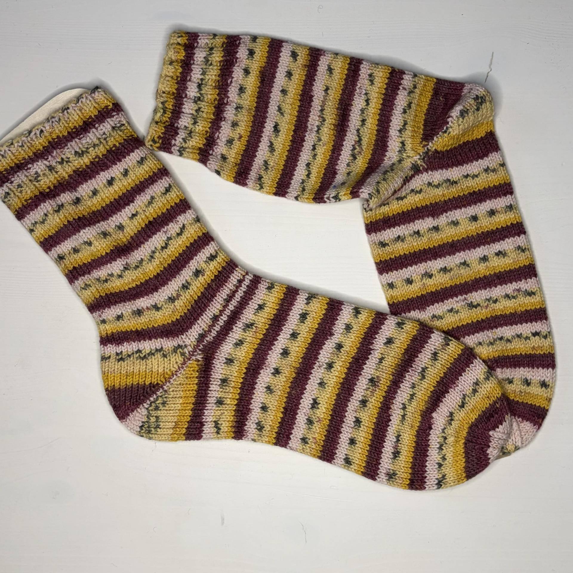 Handgestrickte Socken 4Fach 38/39 Baumwollmix Handgestrickte Socken 4Fach 38/39 Baumwollmix von KnitsAndPrintsShop