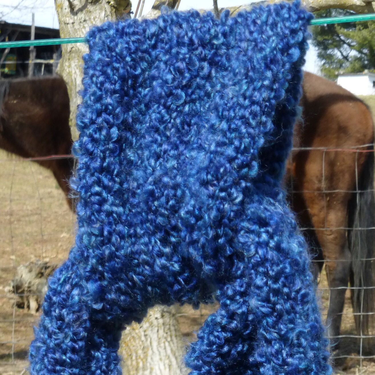 Handgestrickter Boucle Schal Winterschal Handgestrickter Boucle Schal Winterschal von KnitsbyGinny