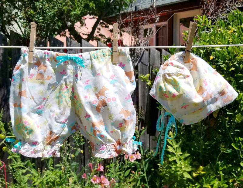 Baby Pumphose & Mütze Set, 6-12 M von KnittedKids