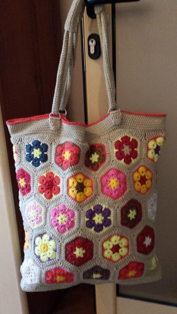Tasche Für Die Mutter Gehäkelte Eine Mehrfarbige Tasche. Mehrfarbige Häkeltasche Tasche Für Die Mutter Gehäkelte Eine Mehrfarbige Tasche. Mehrfarbige Häkeltasche von KnittedworldArt