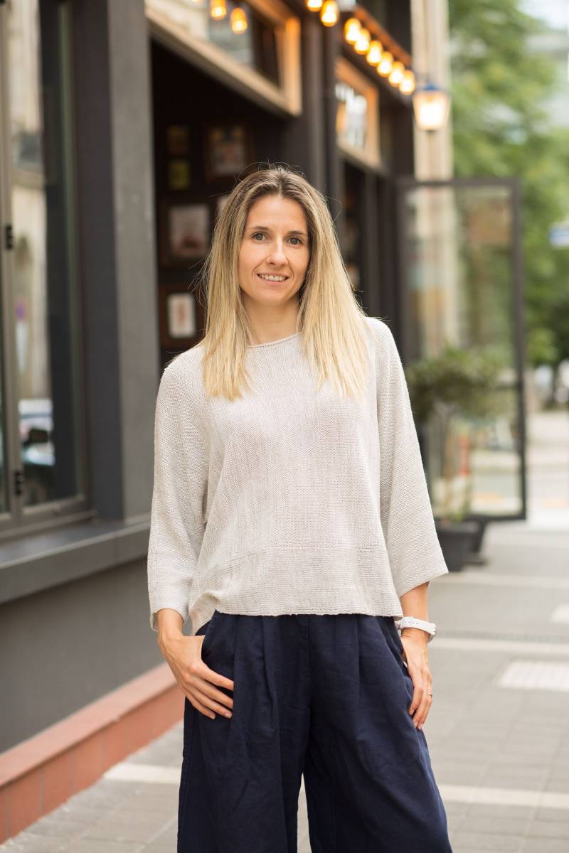 Knitted Linen/Cotton Blouse, Women's Knitted Linen Top, Cotton Stylish Urban Style Blouse von KnittenClothing