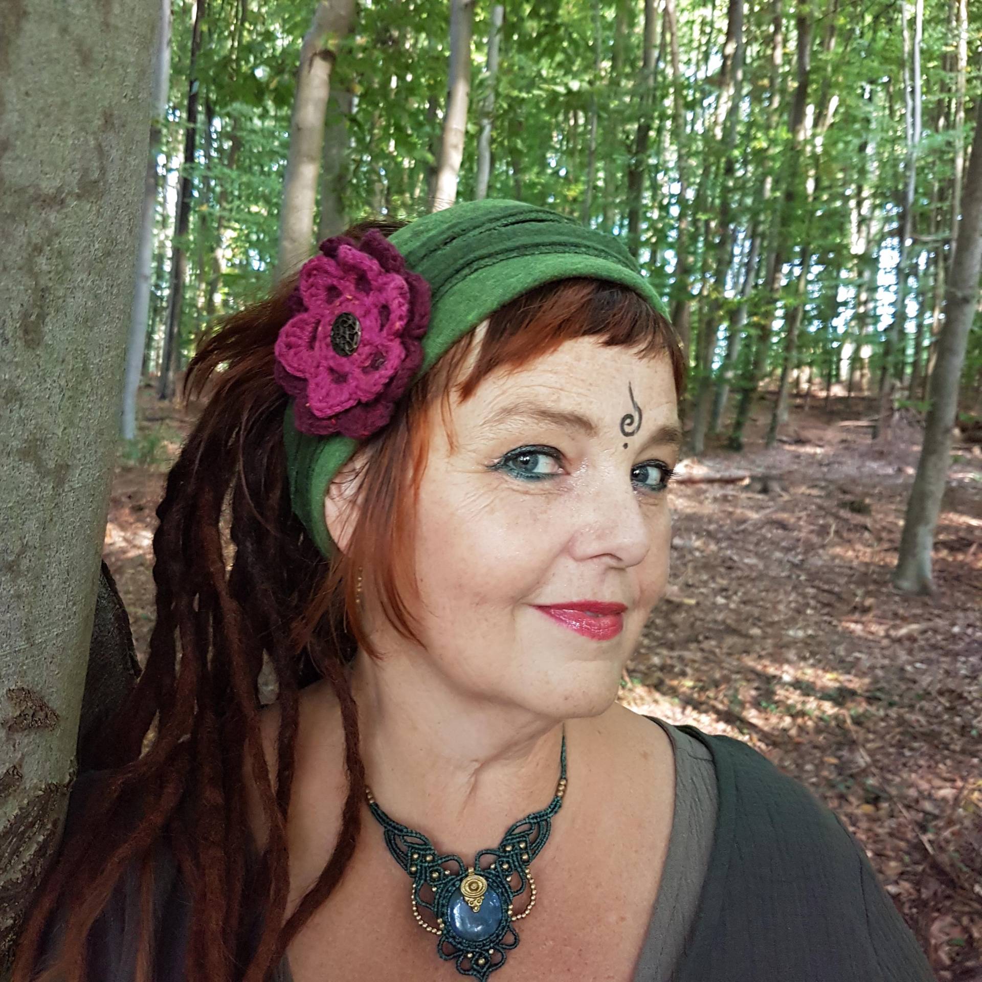 Elfenhaarband Mit Biesen Und Abnehmbarer Blume von Knitterkittel