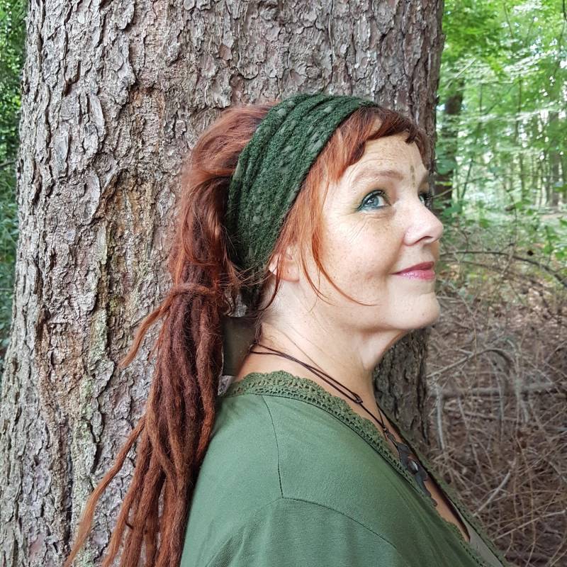 Mooselfenhaarband Aus Wollspitze Mit Biesen von Knitterkittel
