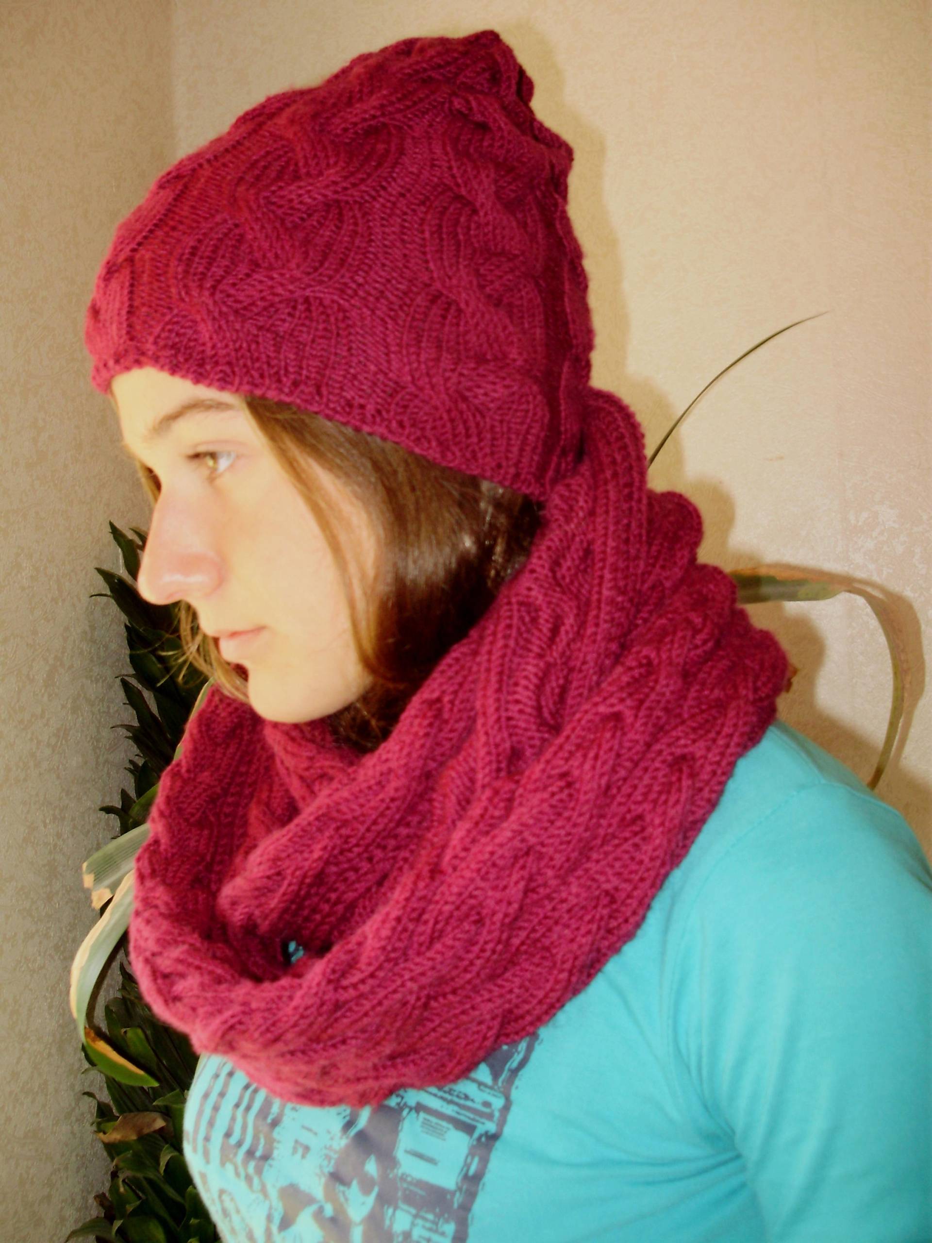 Gestrickter Schal Mit Mütze, Set Aus Und Winterschal, Wintermütze, Ein Strickschal, Gestrickte Damenmütze, Geschenk Für Sie Gestrickter Schal Mit Mütze, Set Aus Und Winterschal, Wintermütze, Ein Strickschal, Gestrickte Damenmütze, Geschenk Für Sie von KnittingAlexBoutique