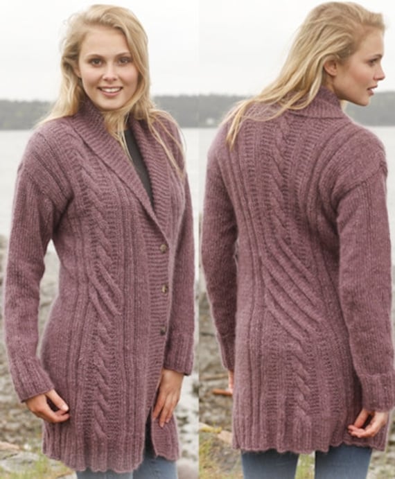 Handgestrickter Damenmantel Aran, Damenjacke, Damenstrickjacke, Handgestrickte Strickjacke, Damenmantel, Pullover, Handgefertigte Wolle, Damenjacke Handgestrickter Damenmantel Aran, Damenjacke, Damenstrickjacke, Handgestrickte Strickjacke, Damenmantel, Pullover, Handgefertigte Wolle, Damenjacke von KnittingAlexBoutique
