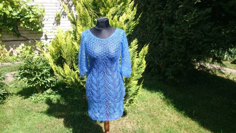 Blaues Kleid von KnittingByRasuva