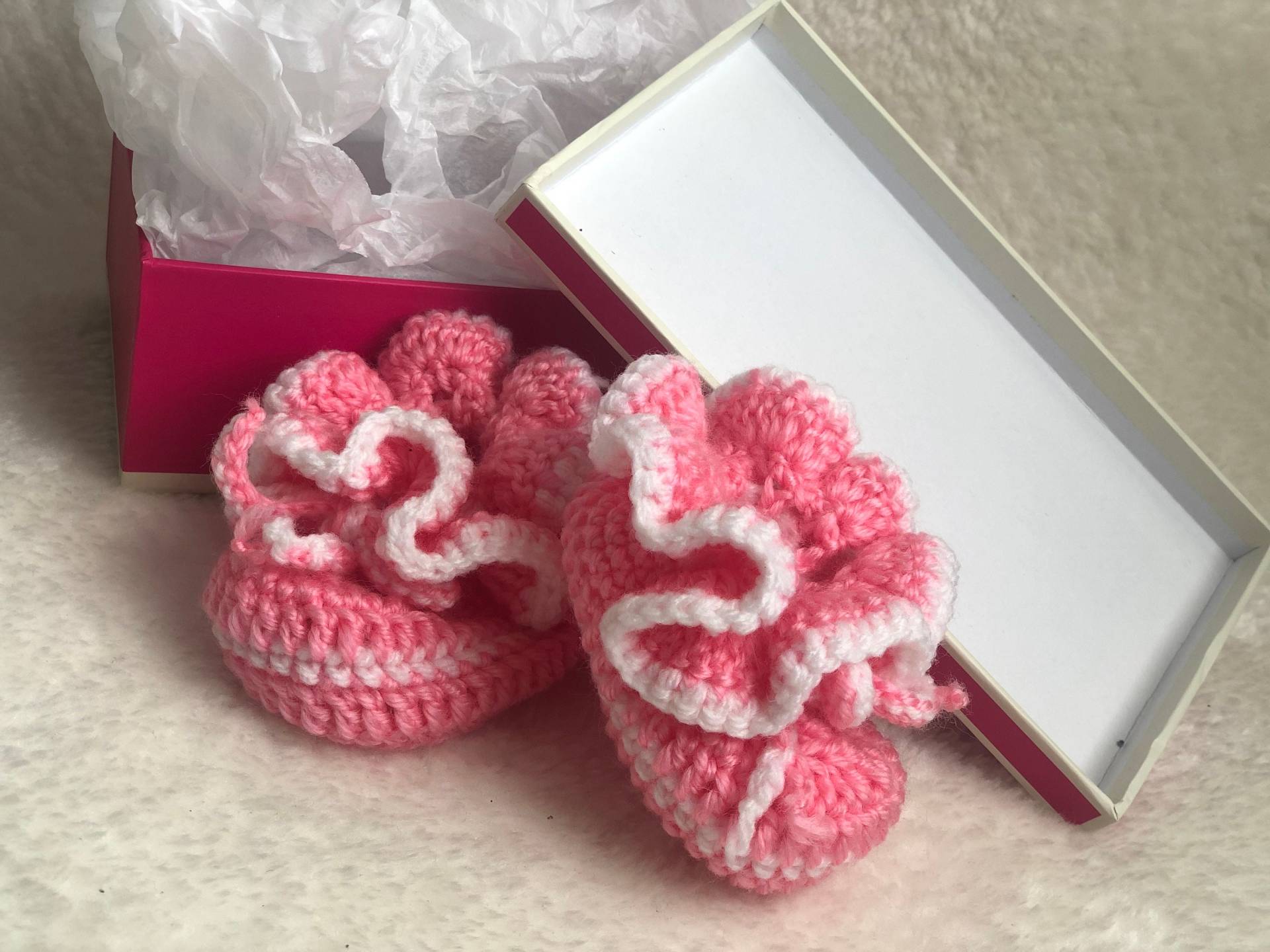 Gestrickte Baby Booties, Rosa Häkeln Gestrickte Baby Booties, Rosa Häkeln von KnittingKittenShop