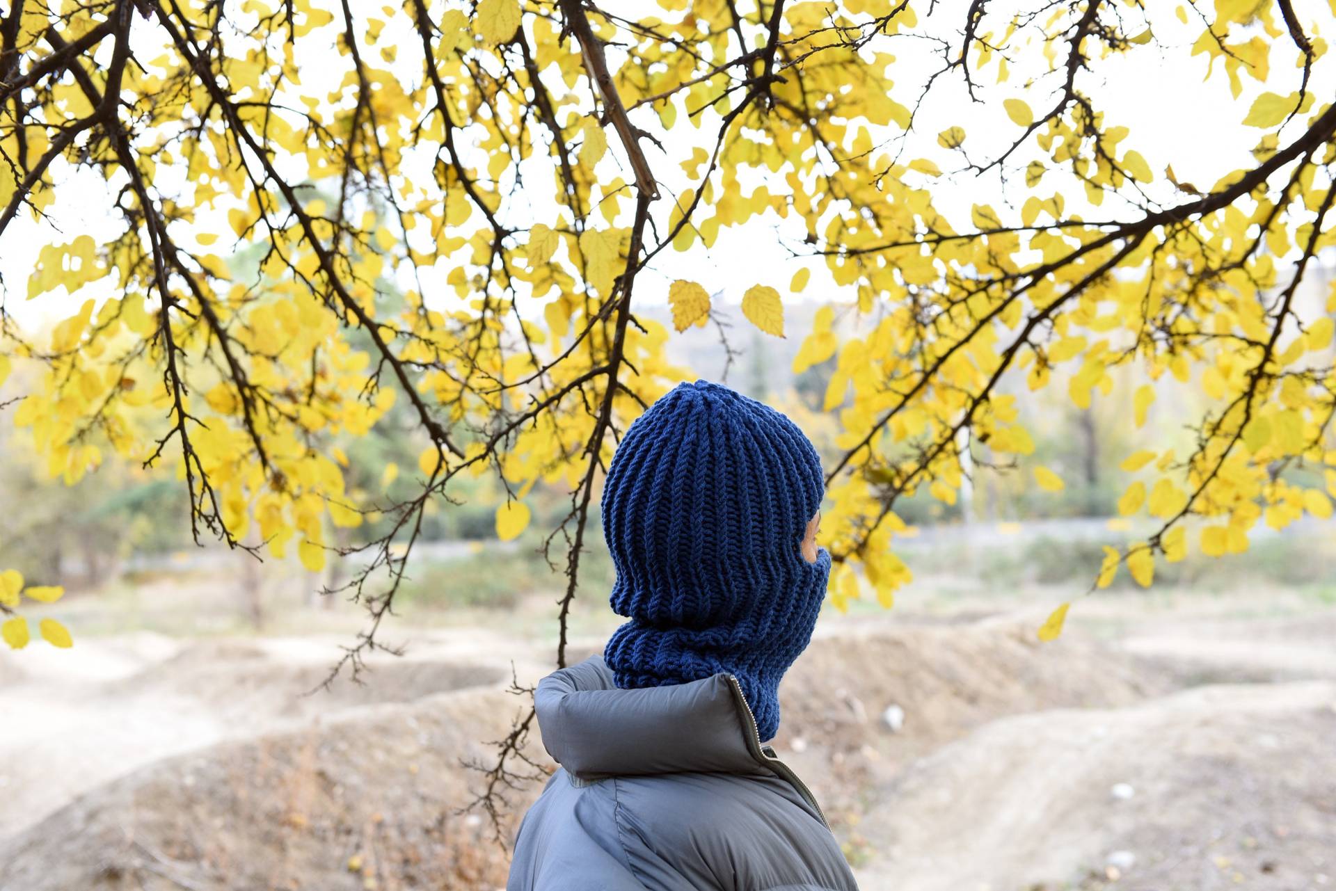 Blaue Handgestrickte Balaclava/ Ski Wollhelm/ Handgemachte Gesichtsmaske Aus Wolle von KnittingNinjasLab