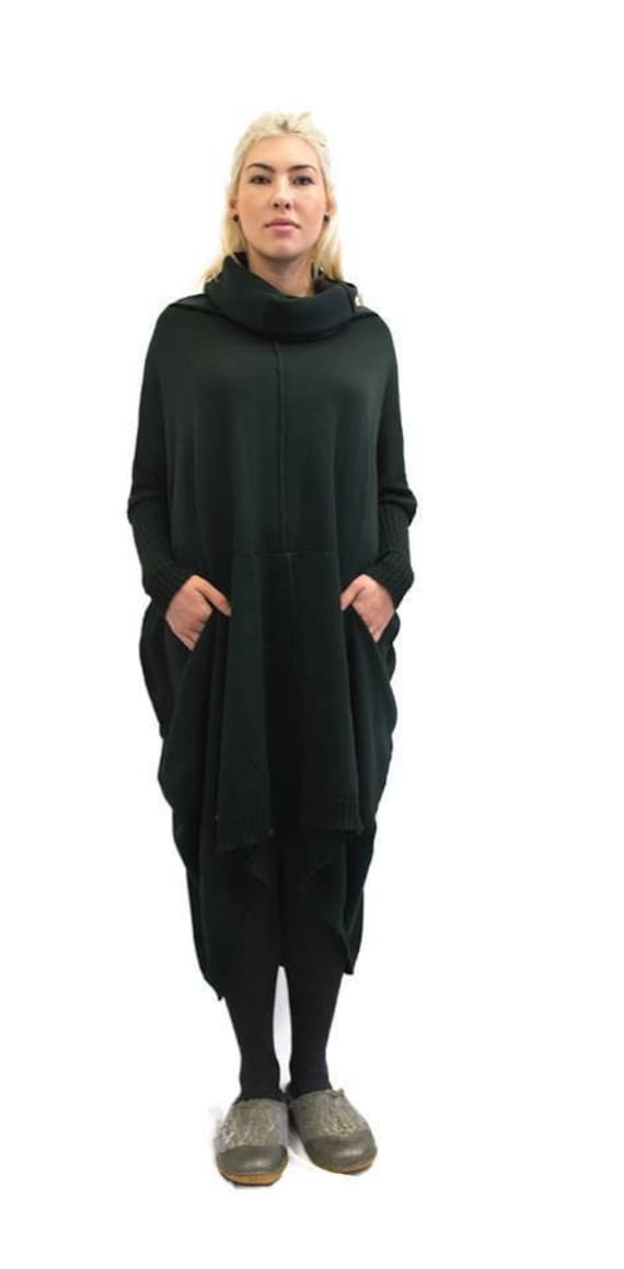 Rollkragen Pullover Kleid, Wollstrick Kleid Mit Wasserfallausschnitt, Warmes Winterkleid, Langes Wollkleid Für Damen von KnittingmaniaStudio