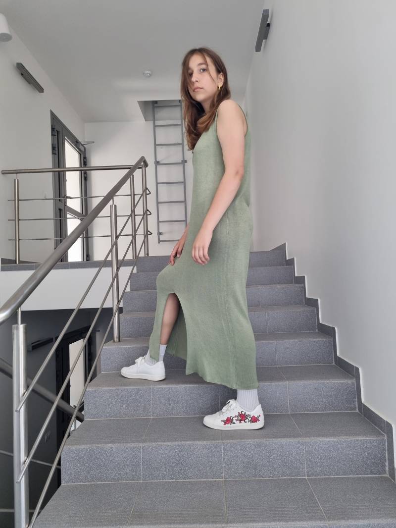 strickkleid Aus Leinen-Mischgewebe Ärmelloses Midikleid von KnittingmaniaStudio