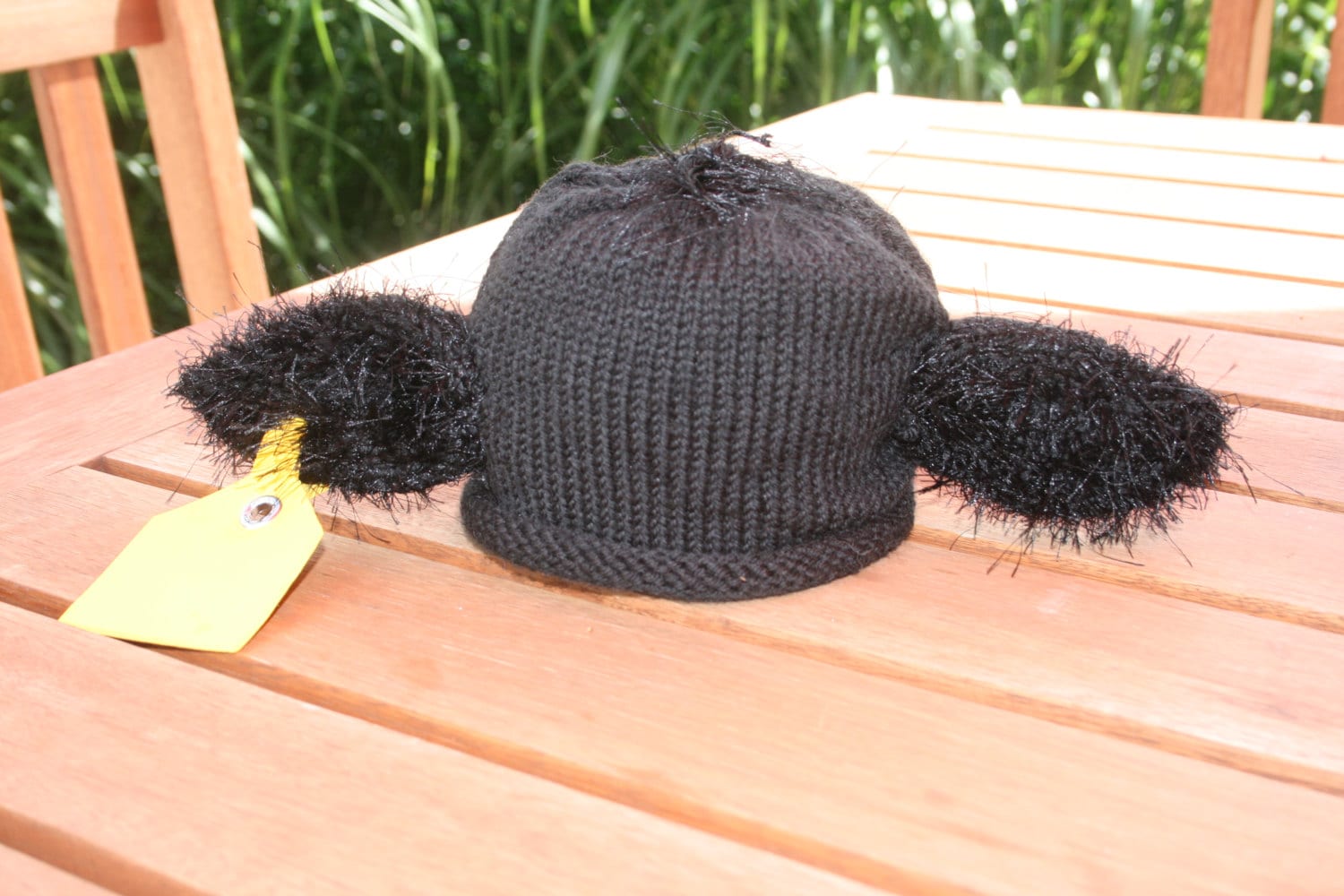 Original Newborn Black Angus Hut Mit Geburtsdatum Und Namensschild Designed By Pamela Husereau Original Newborn Black Angus Hut Mit Geburtsdatum Und Namensschild Designed By Pamela Husereau von Knittingmore