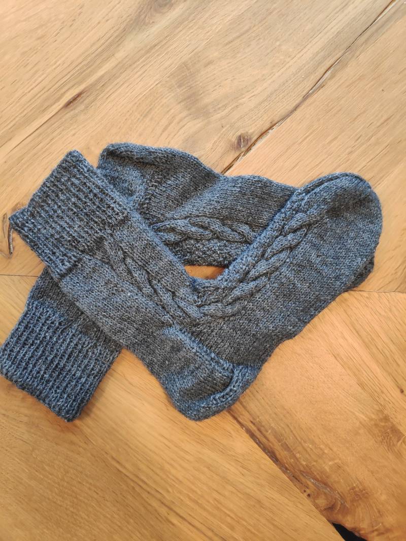 Gestrickte Socken Größe 38, 39 Gestrickte Socken Größe 38, 39 von KnitwearByLovers