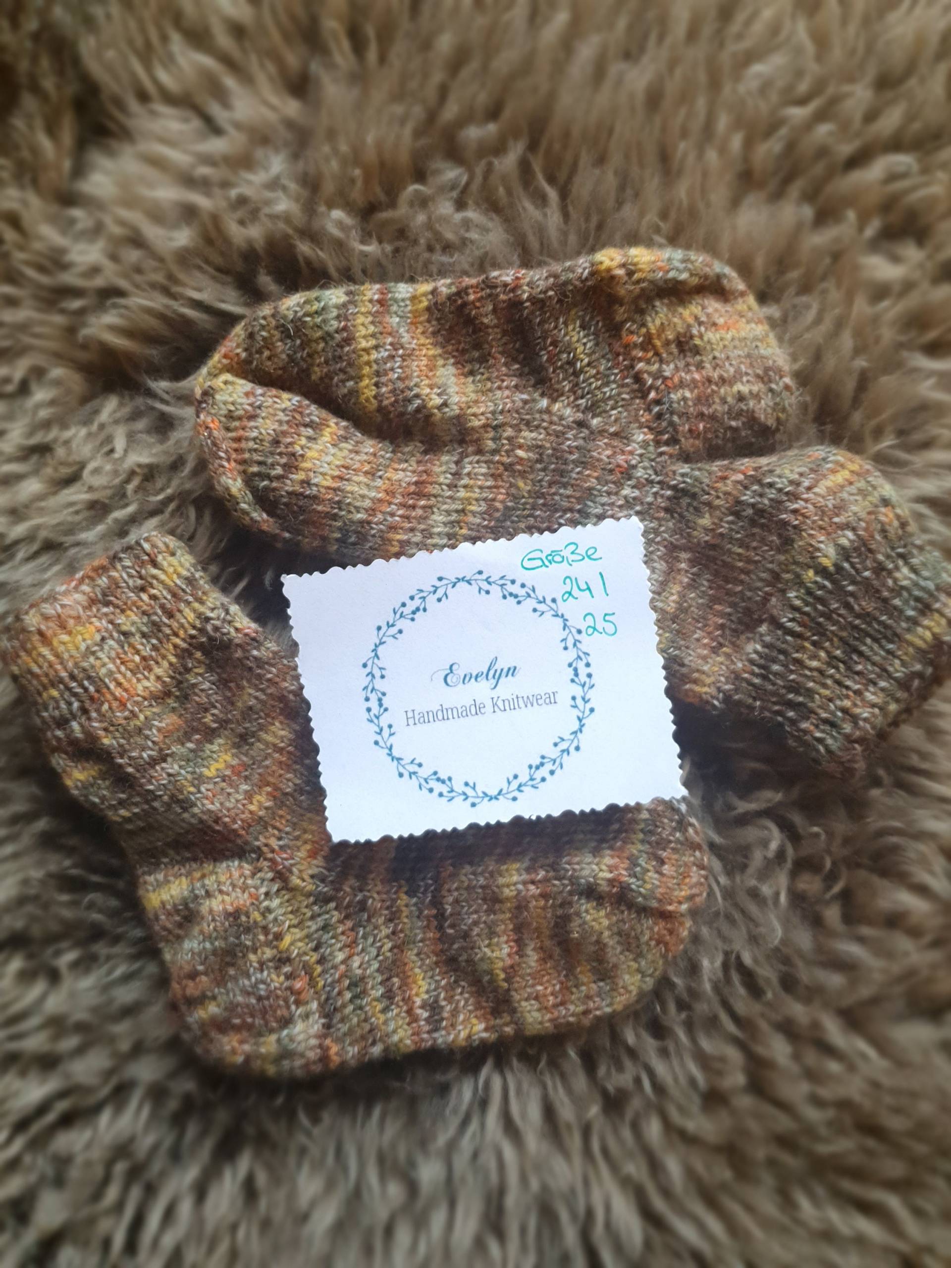 Handgestrickte Socken Größe 24, 25 Handgestrickte Socken Größe 24, 25 von KnitwearByLovers