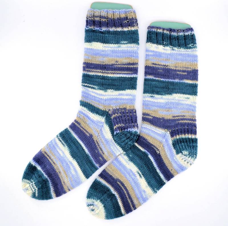 Warme Männersocken Aus Dicker 6-Fädiger Sockenwolle Geschenk Für Papa Oder Freund Zu Weihnachten 2023 von Knitwoolsocks