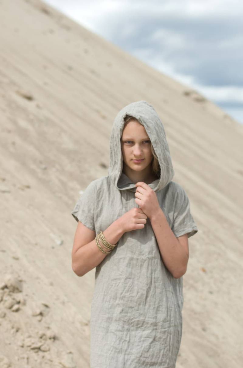 Kurzarm Leinen Kapuzenkleid Forest | Sommerkleid Pullover Kleid Boho von KnockKnockLinen