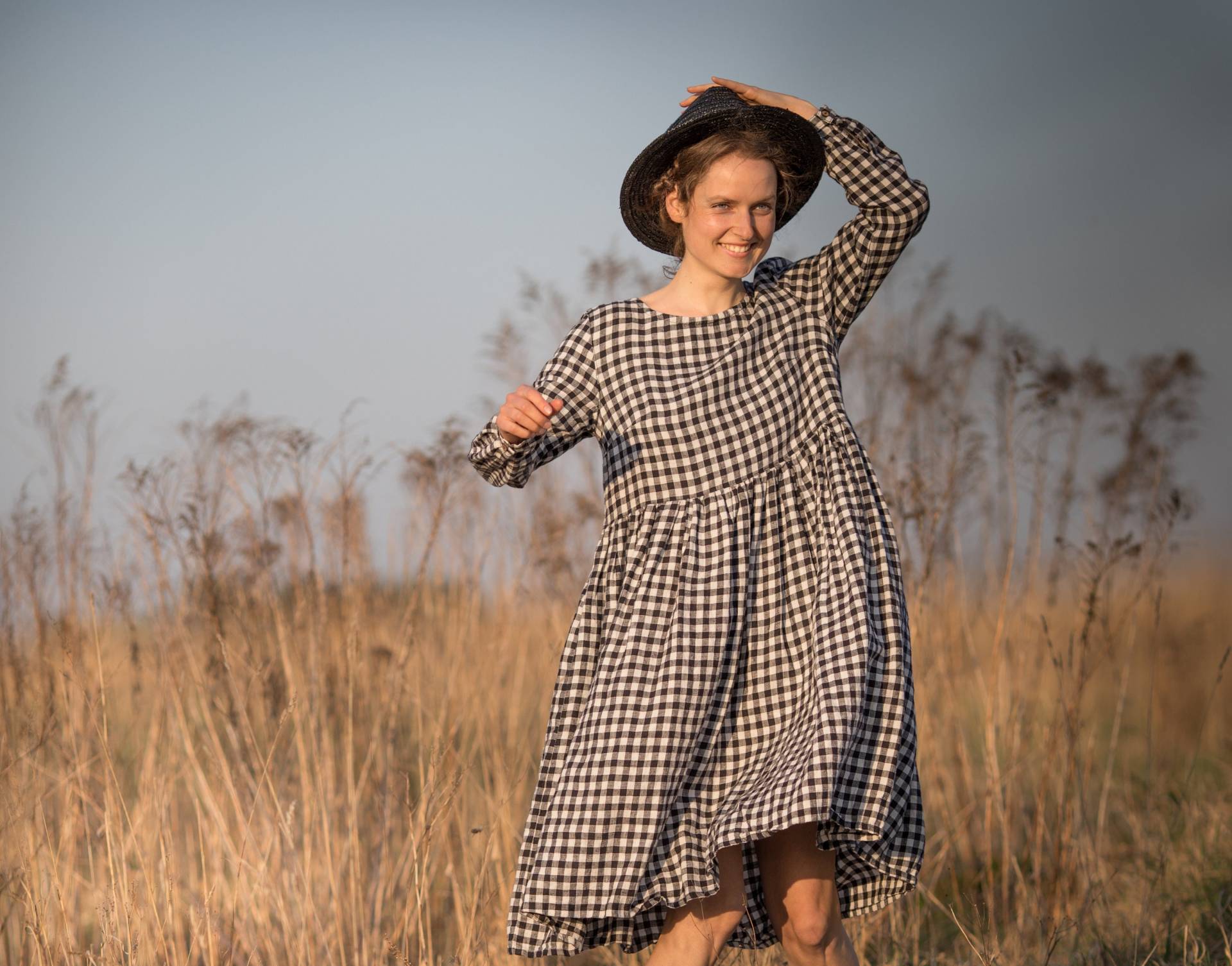 Leinenkleid Peony | Lockeres Sommerkleid Mit Hoher Taille Langarm Plus Größe Kleid Taschen von KnockKnockLinen