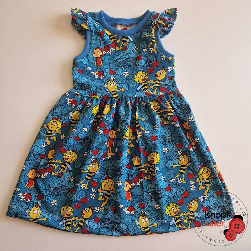 Sommerkleid - Biene Maja "Erdbeerfeld" von Knopfkaefer