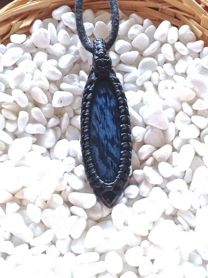 Blaue Pietersite Anhänger - Chatoyant Makramee Blaue Stein Blaue Pietersite Anhänger - Chatoyant Makramee Blaue Stein von KnotRocks2