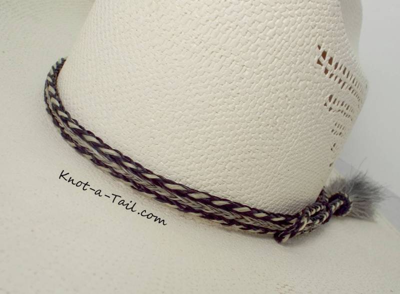 Cowboy Hutband, Rosshaar Elegant, Seitliche Quaste, Grau-Schwarz-Weiß, Rosshaar, Western Rodeo Cowboy Hutband, Rosshaar Elegant, Seitliche Quaste, Grau-Schwarz-Weiß, Rosshaar, Western Rodeo von Knotatail