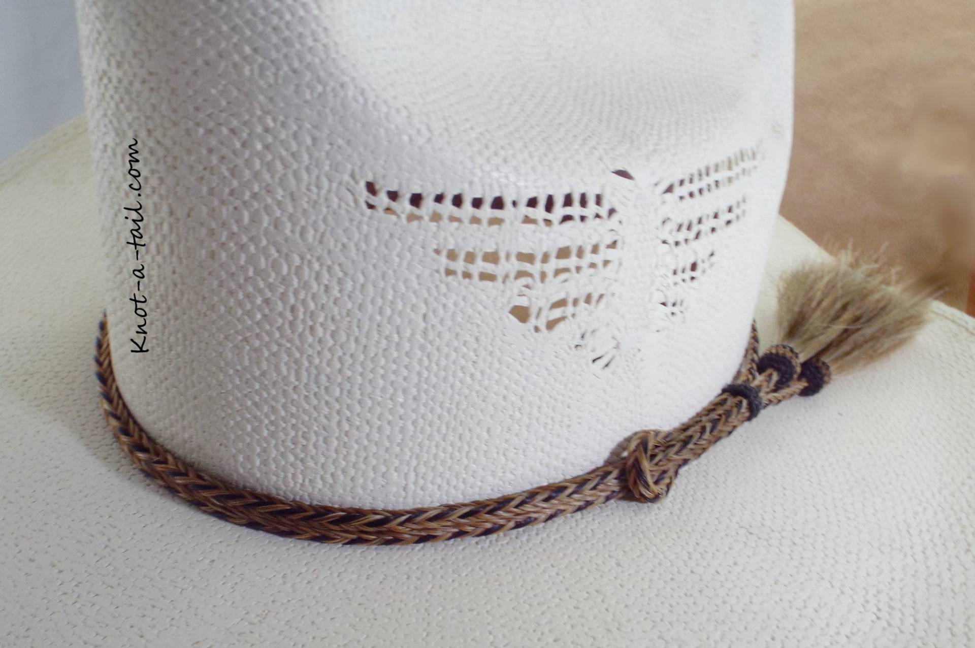 Hutband Aus Rosshaar, Natur Zimtschwarzer Rand, Hutband, Mehrsträngiges Geflecht, 2 Seitliche Quasten, Cowboy Buntfarben von Knotatail