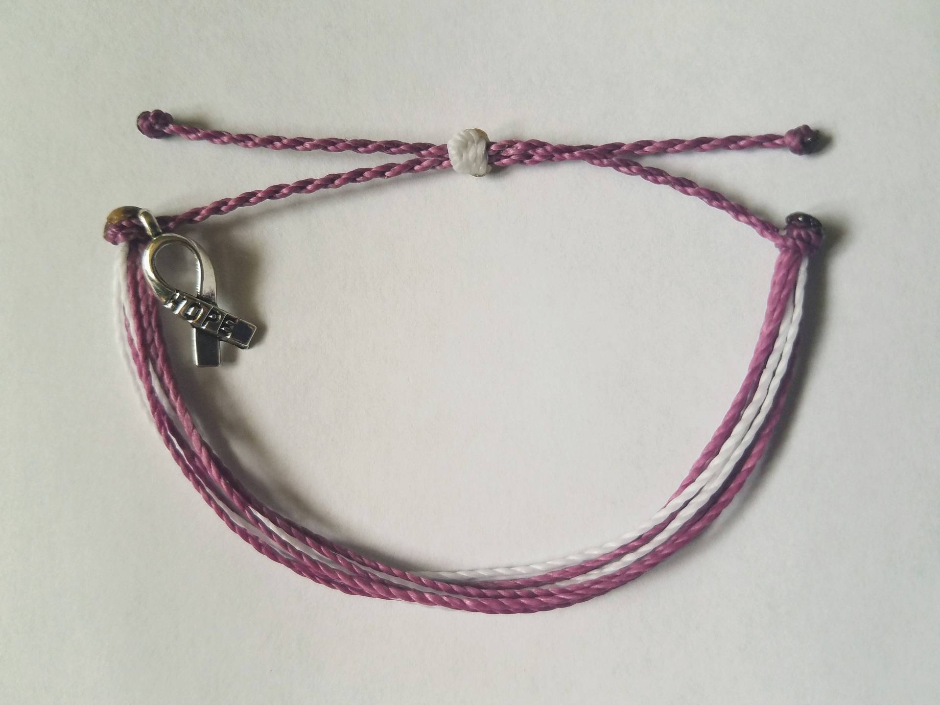 Lila Armband Bewusstsein Multistrang - Bewusstsein, Demenz, Crohn, Epilepsie, Häusliche Gewalt, Mukoviszidose, Lupus, Add, Adhs von KnotsWithaPurpose