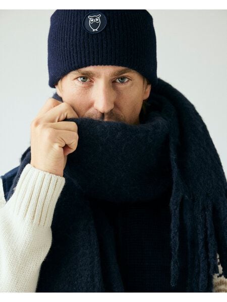 KnowledgeCotton Apparel Veganer Winterschal - kariert - aus recyceltem Polyester von KnowledgeCotton Apparel