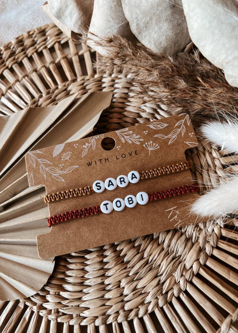 Partnerarmband Makramee Namen Geschenk Freundschaftsarmband Partnerarmband Makramee Namen Geschenk Freundschaftsarmband von Knutkaerlek