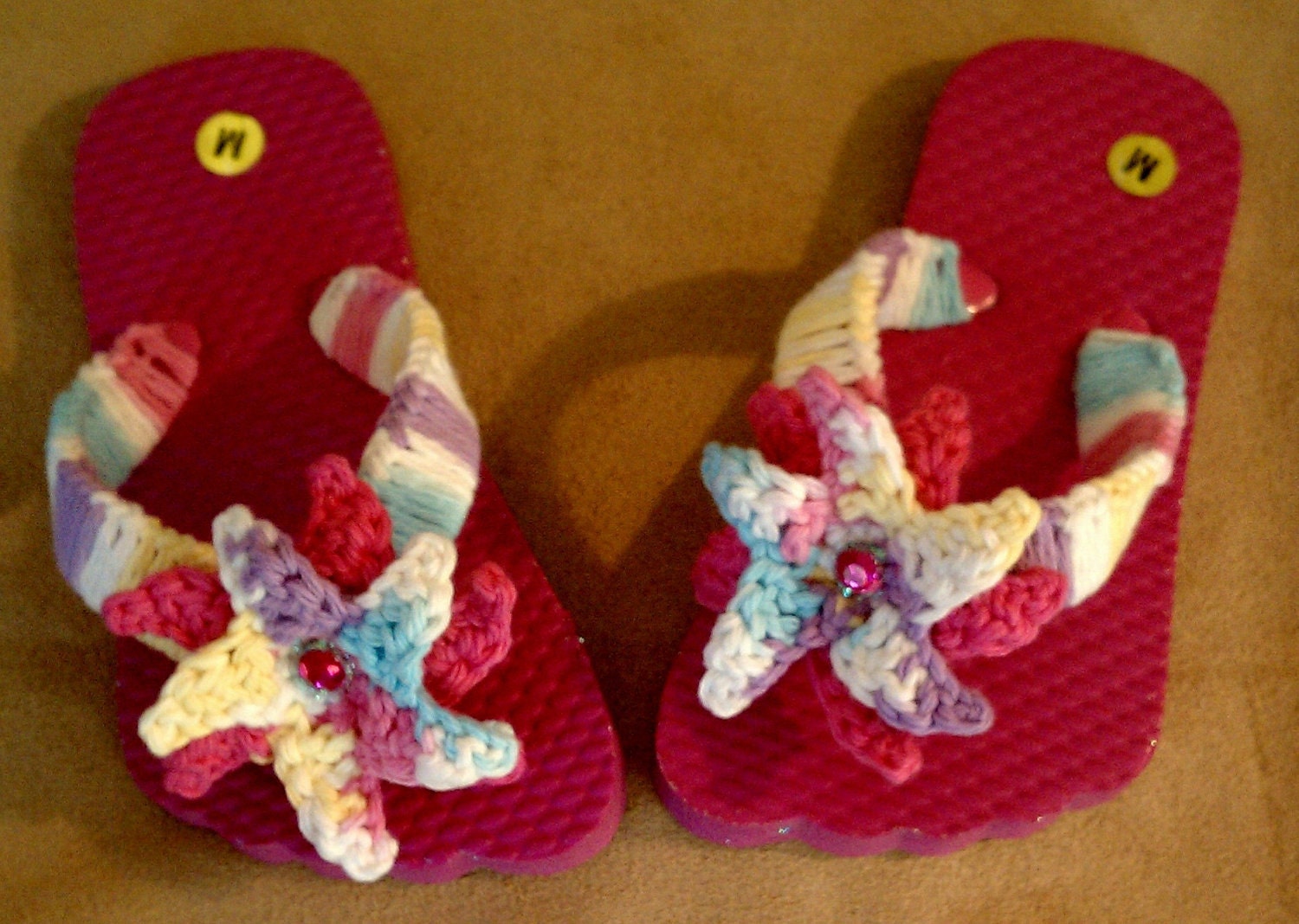 Sommerprinzessin Flip Flops - Pink, Lavendel, Aqua, Gelb Und Glitzer Sommerprinzessin Flip Flops - Pink, Lavendel, Aqua, Gelb Und Glitzer von KnuttyKnits