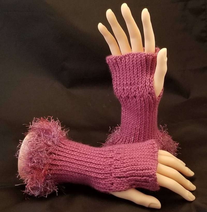 Spaß Fell Sms Handschuhe, Fingerlose Handschuhe Spaß Fell Sms Handschuhe, Fingerlose Handschuhe von KnuttyKnits