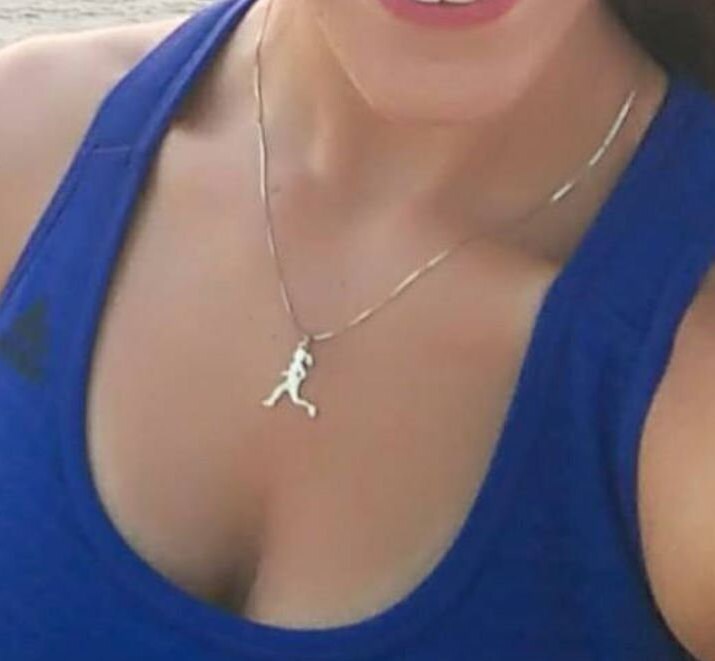 Frauen-Läufer-Weißgold 14K Halsketten-Anhänger, Marathon-Läufer-Charme, Laufende Frau, Sport-Halskette, Handgemachter Laufender Schmuck von KobeSportJewelry