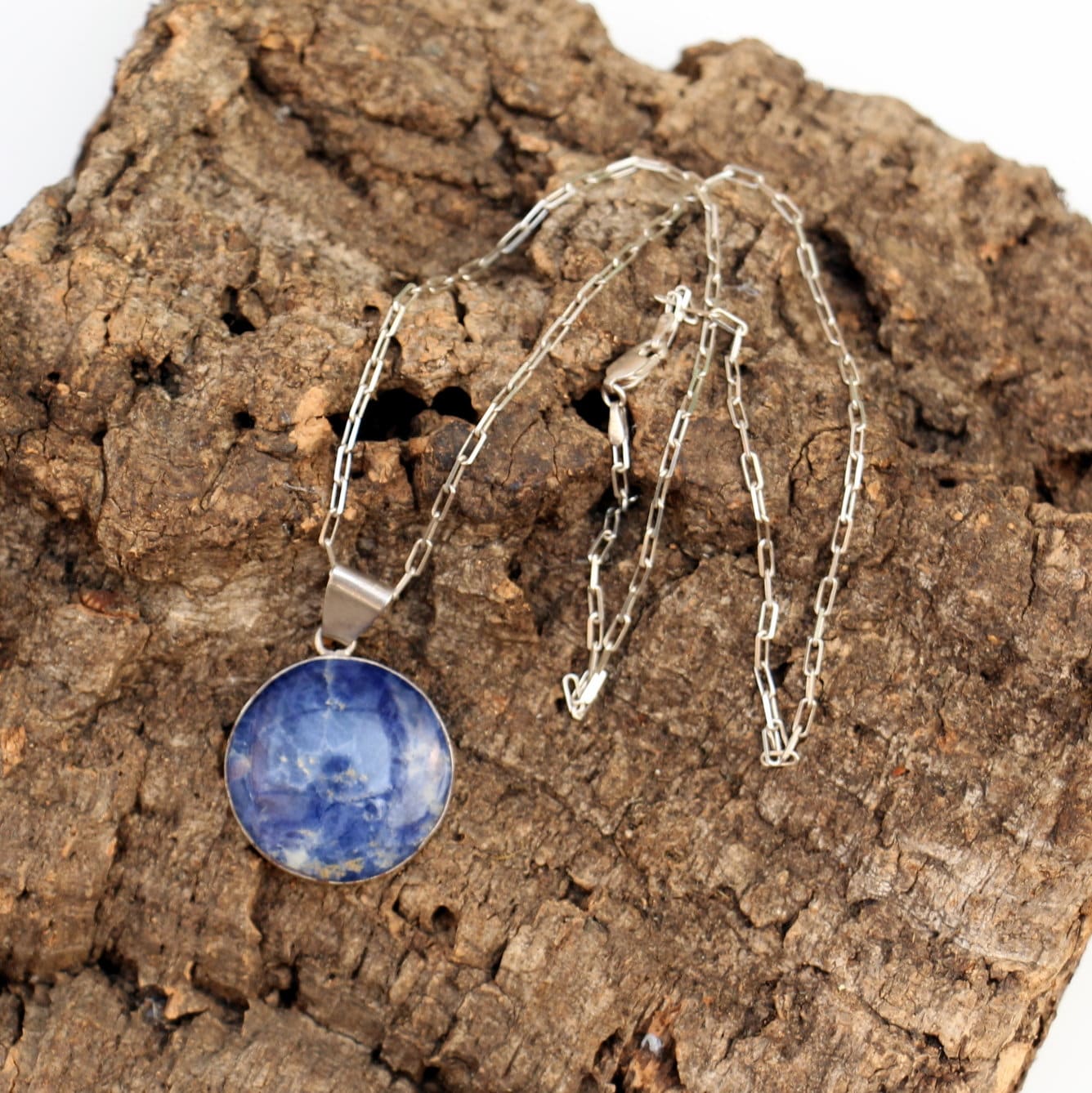 Silberkette Mit Silber | 925 | 950 Anhänger Und Blauen Lapis Stein Versandkostenfrei Silberkette Mit Silber | 925 | 950 Anhänger Und Blauen Lapis Stein Versandkostenfrei von KobraFinds