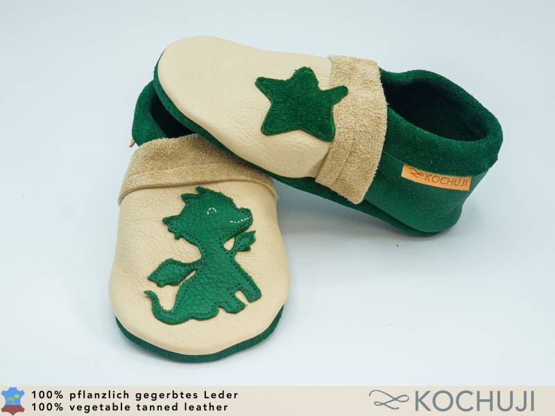 Bioleder Krabbelschuhe Drache/Personalisierbar Verschiedene Größen Und Farben Lederpuschen Pflanzliche Gerbung Chromfrei Bioleder Krabbelschuhe Drache/Personalisierbar Verschiedene Größen Und Farben Lederpuschen Pflanzliche Gerbung Chromfrei von Kochuji