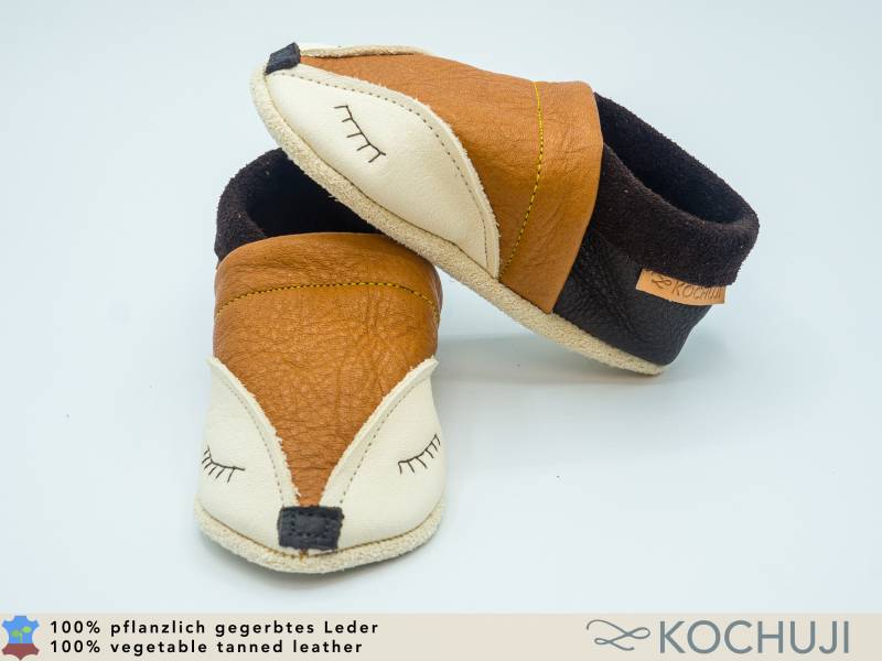 Bioleder Krabbelschuhe Fuchs/Hausschuhe Verschiedene Größen Und Farben Lederpuschen Pflanzliche Gerbung Chromfrei Bioleder Krabbelschuhe Fuchs/Hausschuhe Verschiedene Größen Und Farben Lederpuschen Pflanzliche Gerbung Chromfrei von Kochuji